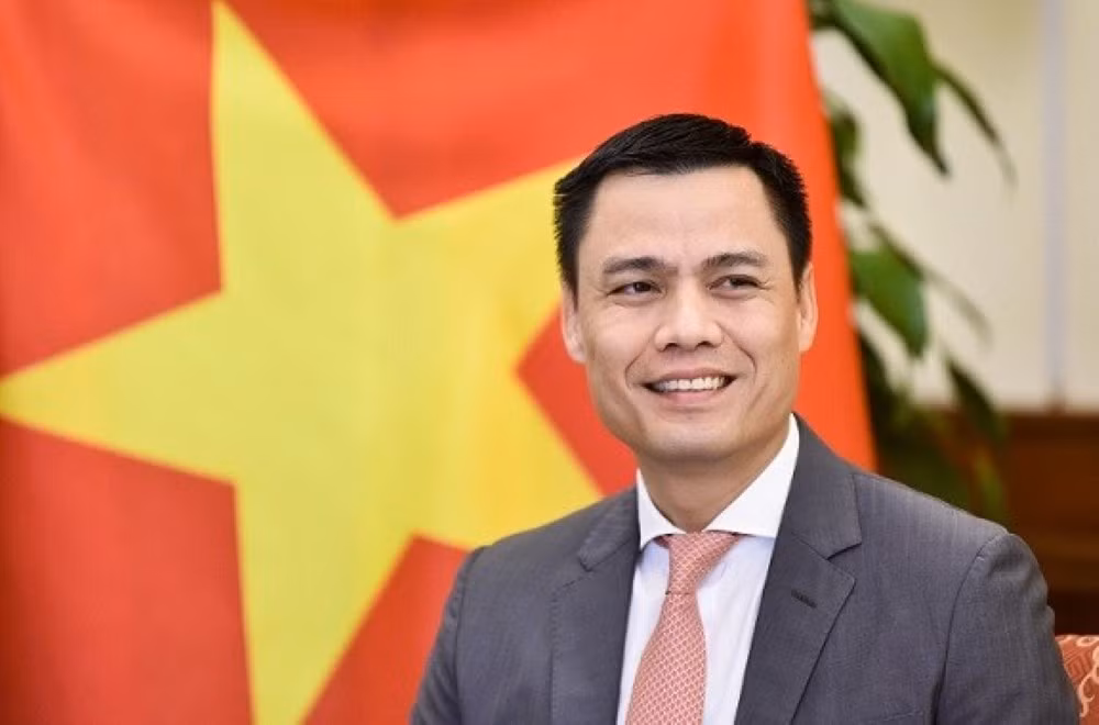 dang-hoang-giang.jpg