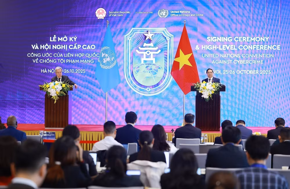 vna-potal-thu-tuong-va-tong-thu-ky-lien-hop-quoc-du-hop-bao-le-mo-ky-cong-uoc-ha-noi-8362445.jpg