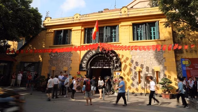 nha-tu-hoa-lo-1.jpg