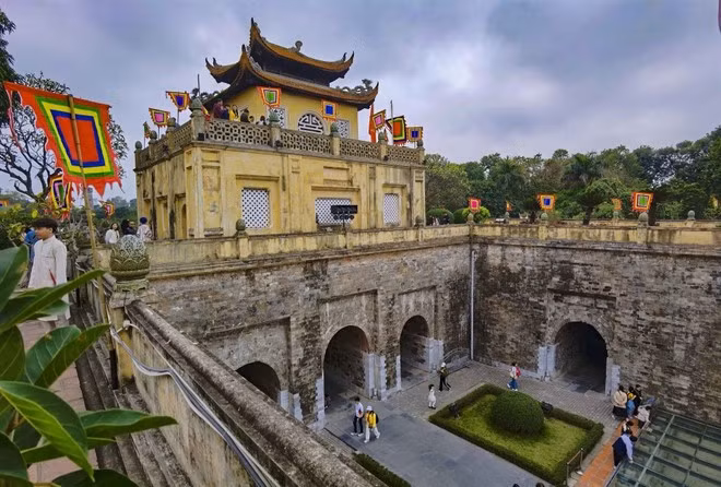 ttx-hoang-thanh-thang-long-tet-5.jpg