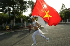 An athlete on the race track (Photo: VNA)