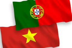 National flags of Vietnam and Portugal (Photo: internet)