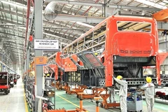 Kim Long Motor's passenger bus assembly line. (Photo of Kim Long Motor)