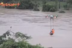 Drone rescues bring hope to isolated communities during floods