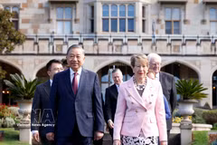 Top Vietnamese leader meets with Governor of New South Wales
