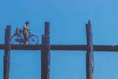 Photo exhibition challenges traditional viewpoints 