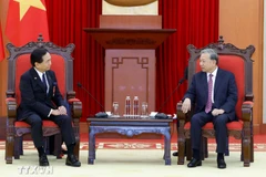 Governor of Japan’s Kanagawa prefecture welcomed in Vietnam