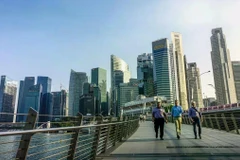 Singapore banks turn to AI to overcome KYC challenges (Photo: Singapore Business Review)