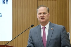 Stephen L. Green, Commercial Counsellor at the US Embassy in Vietnam, speaks at the workshop. (Photo: VNA)
