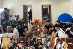 The police apprehend the suspects. (Photo: bocongan.gov.vn)