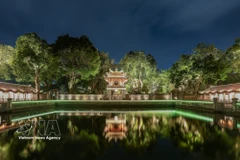 Temple of Literature night tour brings heritage to life with digital technology