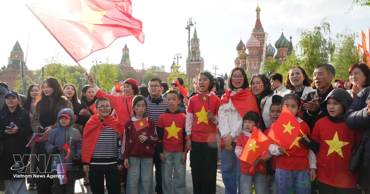 PM’s Russia visit expected to strengthen Vietnamese community's ties with homeland