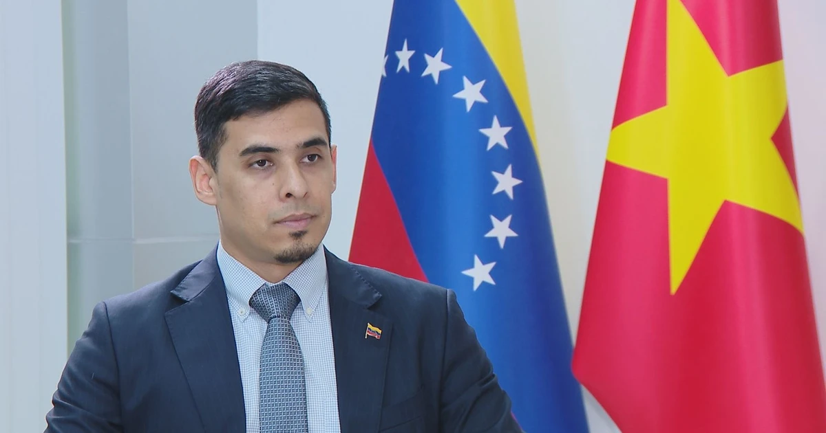 Chance for Vietnam to carry forward successful development policies: Venezuelan ambassador