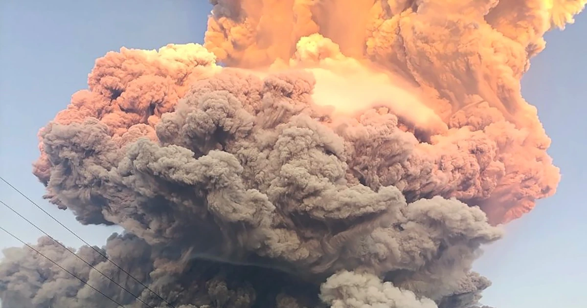 Indonesia raises alert levels as three volcanoes erupt simultaneously
