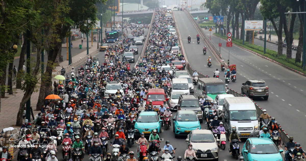 Hanoi, Ho Chi Minh City to begin motorcycle emissions testing from July 2027