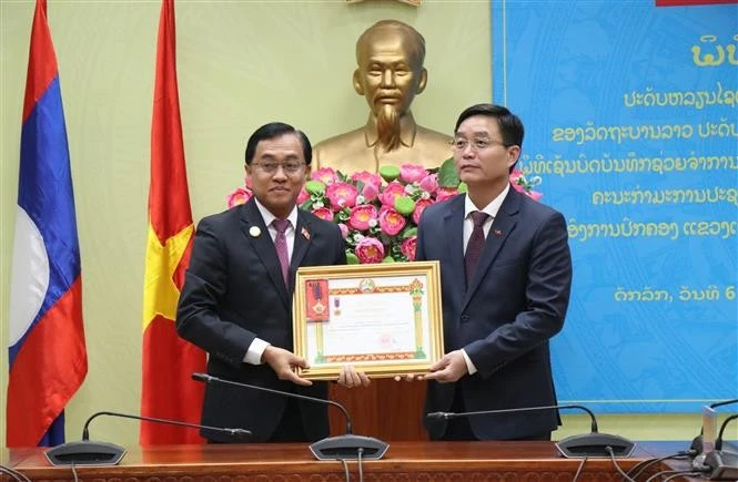 Dak Lak awarded first-class Labour Order by Lao government