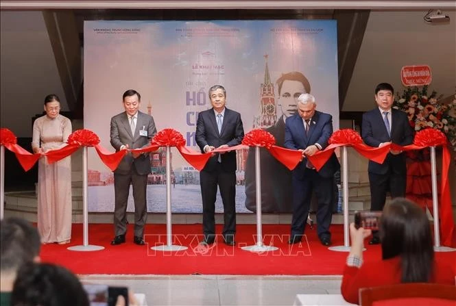 Exhibition on President Ho Chi Minh’s footprints in Russia opens in Hanoi