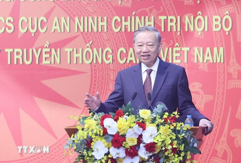 Party General Secretary To Lam speaks at the meeting with the officers of the Department of Internal Political Security under the Ministry of Public Security in Hanoi on July 28. (Photo: VNA)