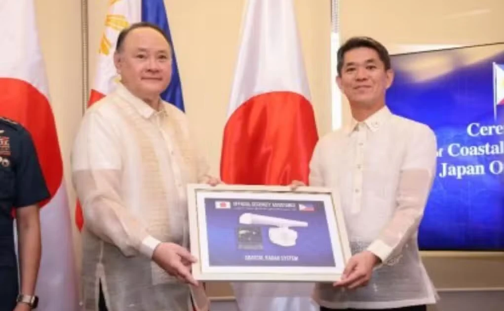 Japan hands over coastal surveillance radar to the Philippines