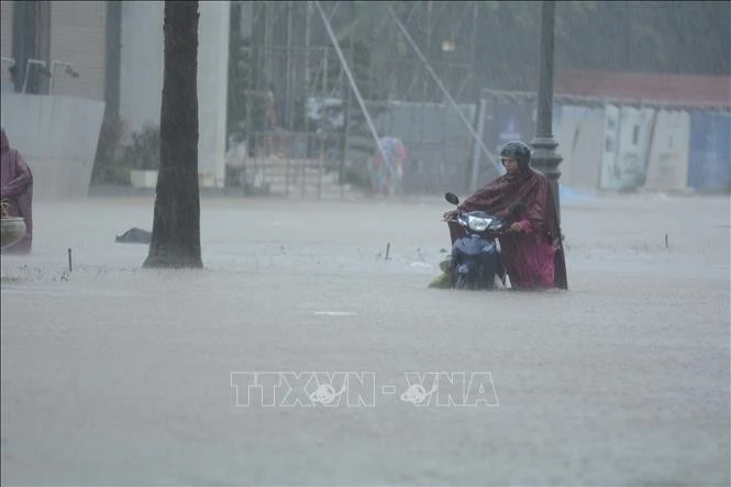 Prolonged downpour causes extensive floodings in Hue city. (Photo: VNA)