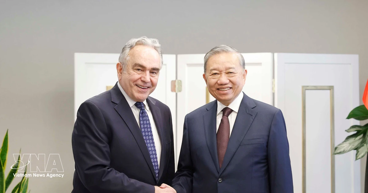 Vietnamese Party chief receives former US Deputy Secretary of State