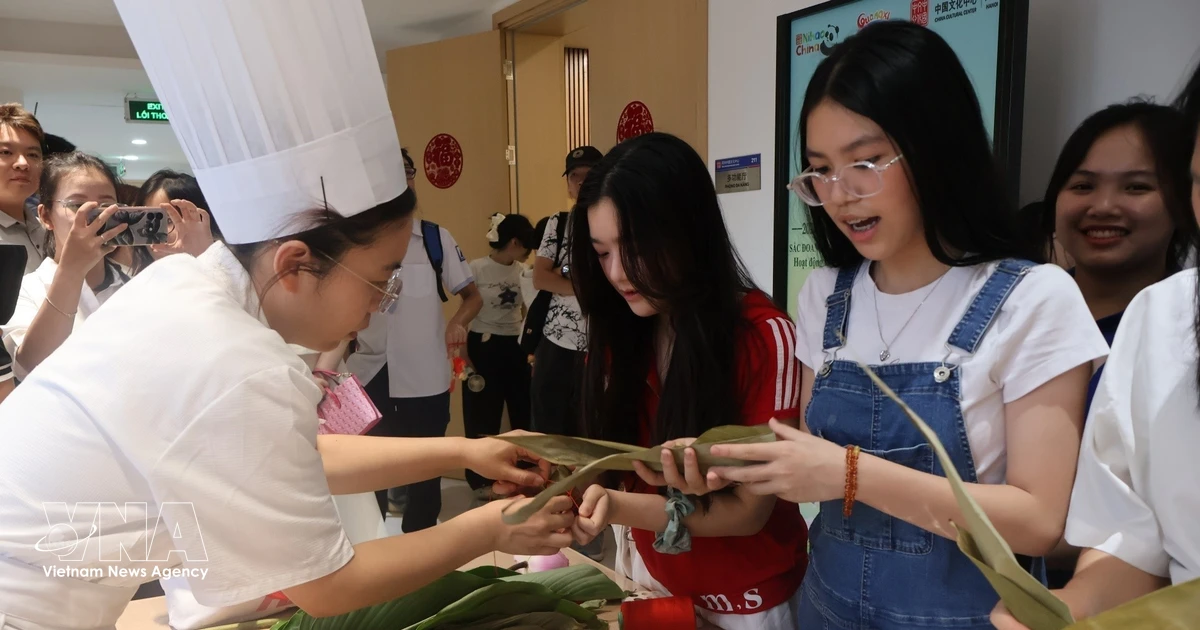 Vietnam, China deepen cultural bonds