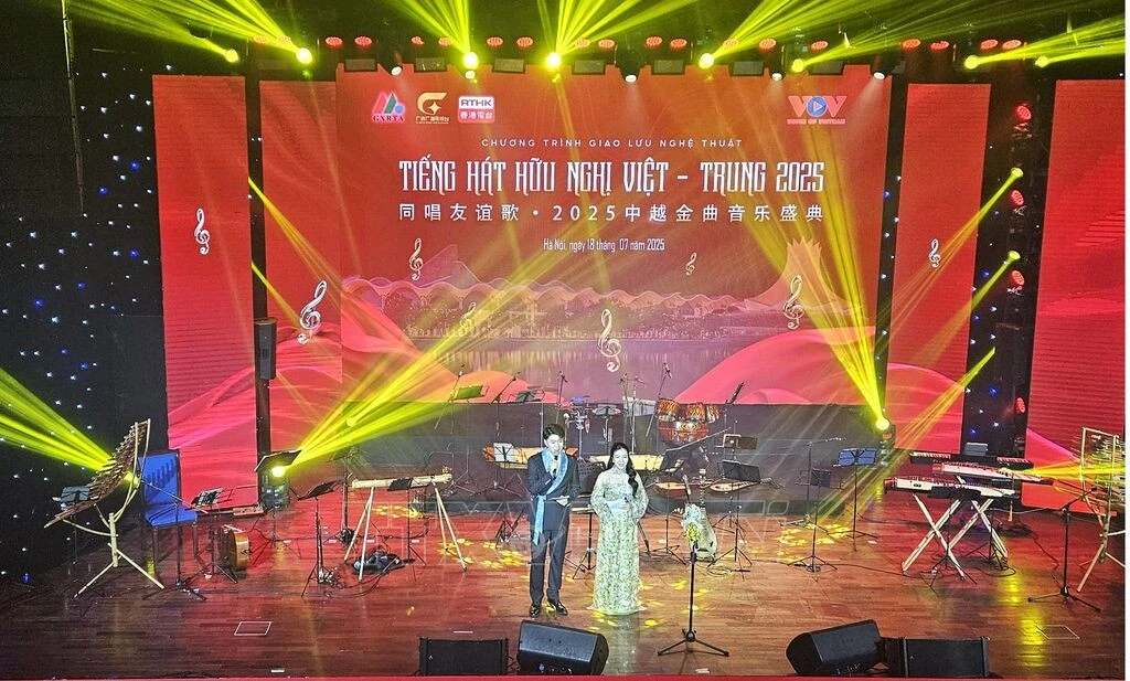 At the music gala (Photo: VNA)