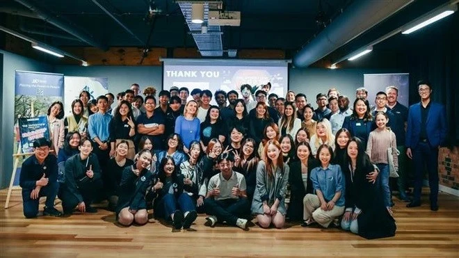 Vietnamese students in Australia join tech webinar on cloud, quantum computing