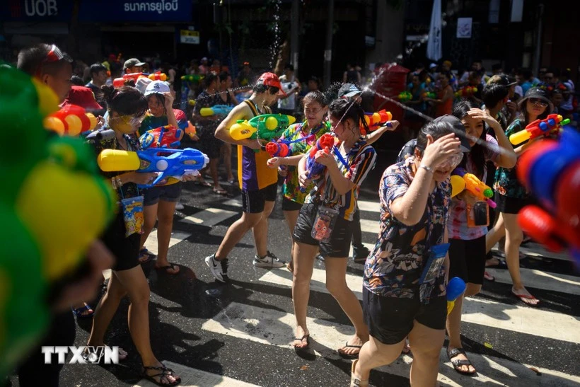 Thai population declines further as aging rate rises