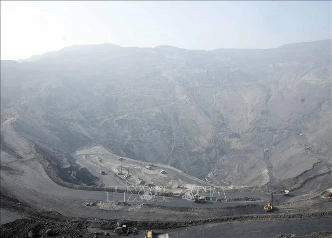 Coal sector contributes 169.5 mln USD to State budget in two months