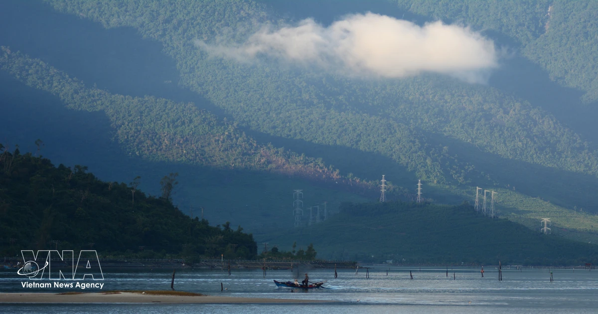 Gallery - Lap An Lagoon – a tranquil gem beneath Hai Van Pass | Vietnam+ (VietnamPlus)