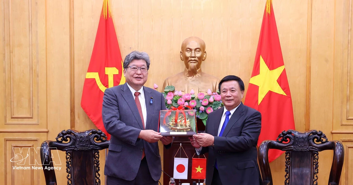 Vietnamese, Japanese parties seek stronger theoretical, policy exchanges