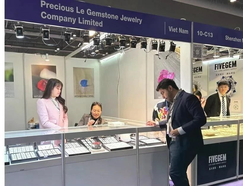 Vietnam brings cultural flair to Asia’s gemstone festival for charity ...