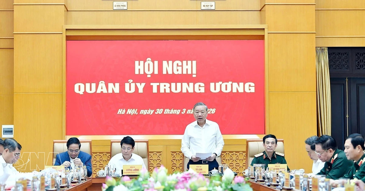 Party leader chairs Central Military Commission's meeting in Hanoi