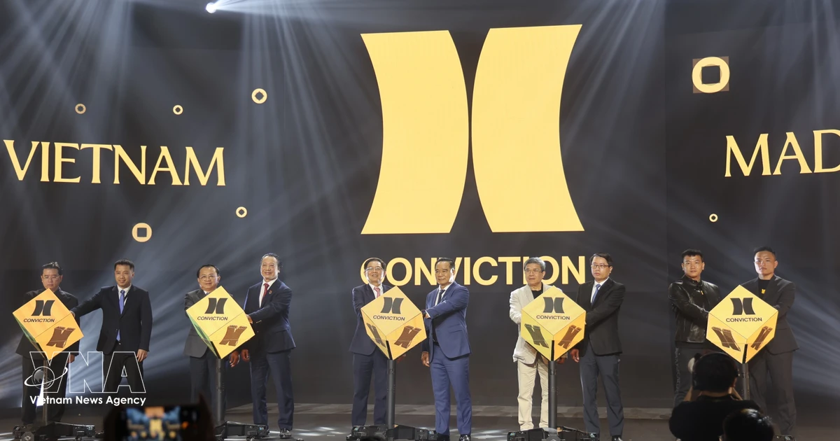 Ho Chi Minh City urged to lead in developing, testing new technology models: Deputy PM