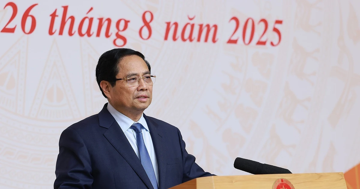 Prime Minister Pham Minh Chinh, head of the National Steering Committee on International Integration, chairs a conference in Hanoi on August 26 to launch the committee, review the international integration work. (Photo: VNA)
