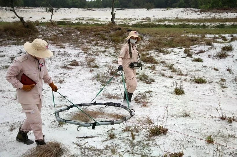 Vietnam steps up efforts to address post-war UXO contamination