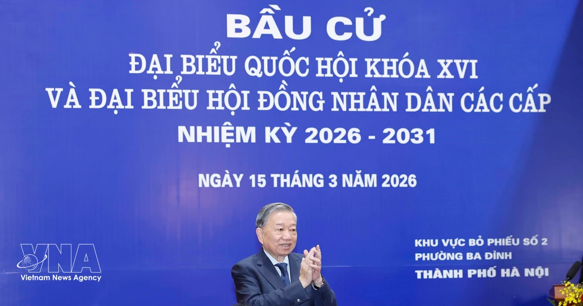 Party General Secretary casts ballot in Hanoi's Ba Dinh ward
