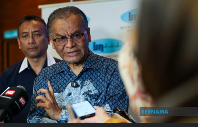 Malaysia steps up health surveillance, border controls to prevent Nipah virus spread