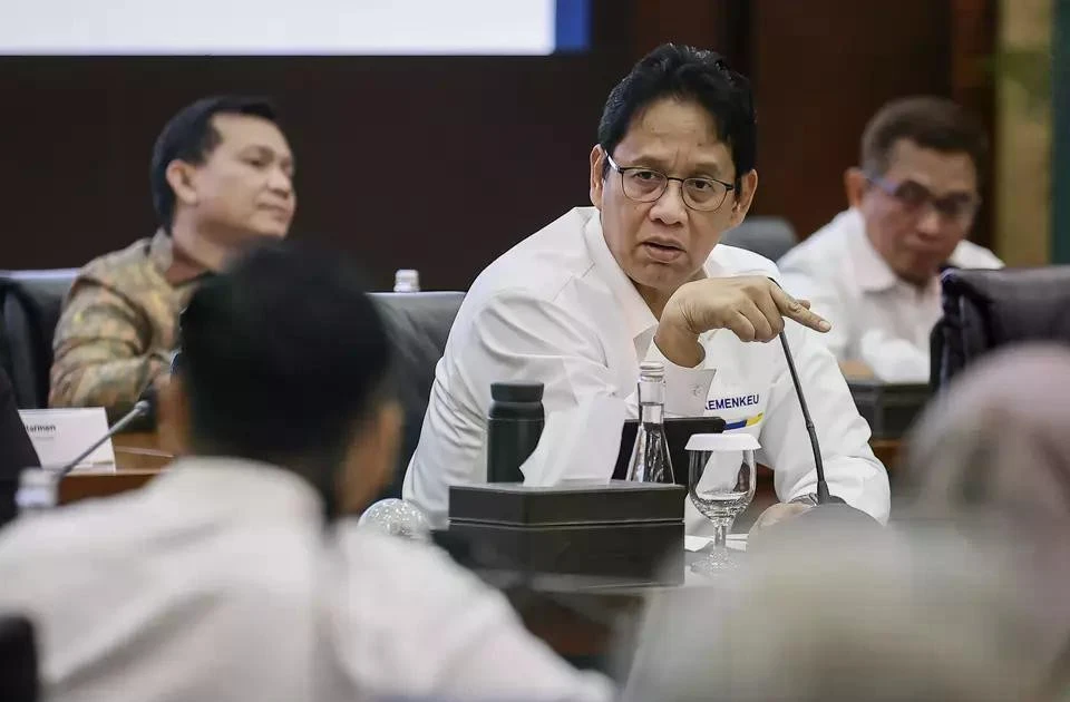 Indonesia considers fuel subsidy price hike amid rising global oil prices