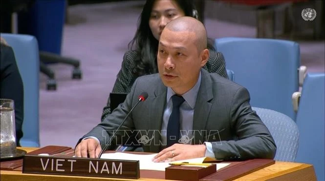 Minister Counsellor Nguyen Hoang Nguyen, Deputy Permanent Representative of Viet Nam to the United Nations, speaks at the UN Security Council’s open debate on women, peace and security in New York. (Photo: VNA)