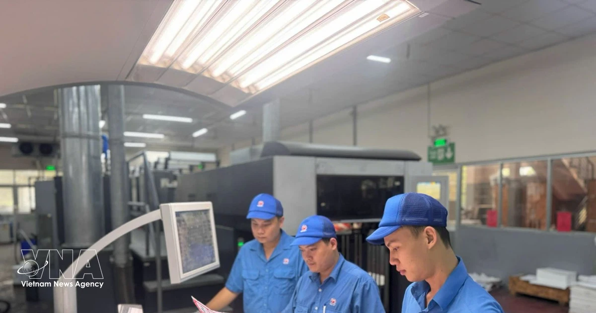 Ho Chi Minh City: All workers in key factories return in full force