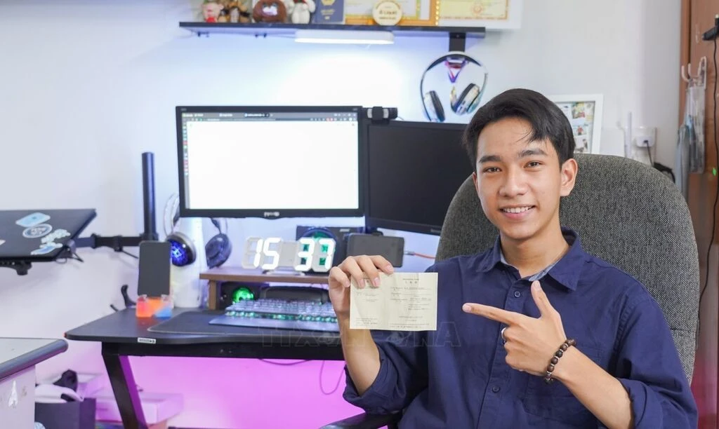 Vietnamese student’s journey to knowledge, community service