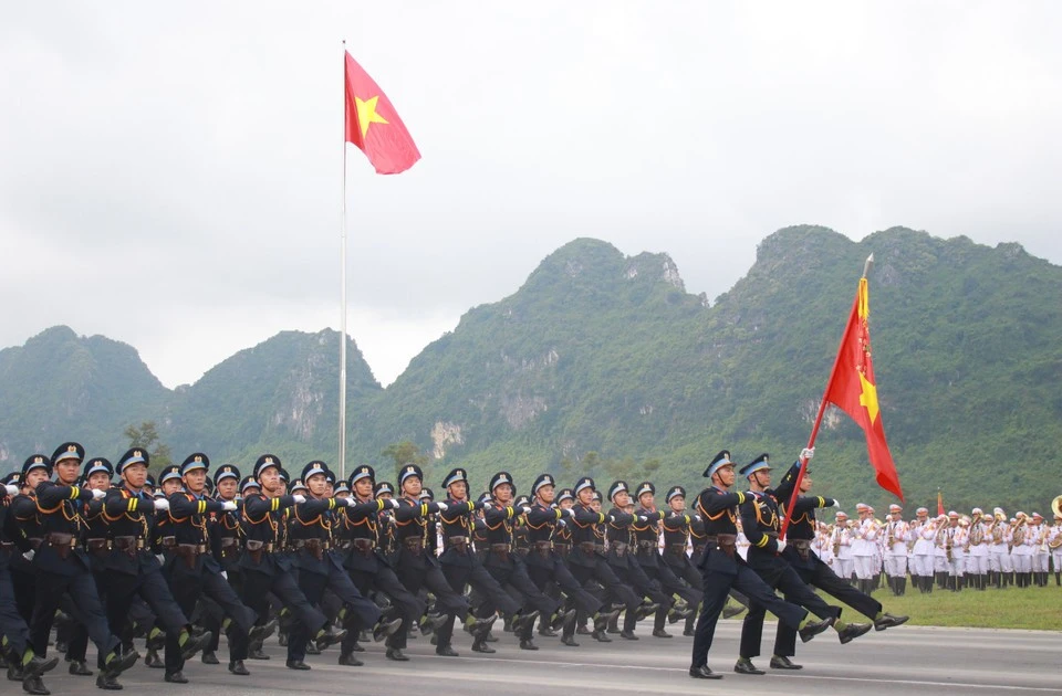 e 3rd joint rehearsal held on August 13 in preparation for the parade to celebrate the 80th anniversary of the August Revolution and National Day (September 2) (Photo: VNA)