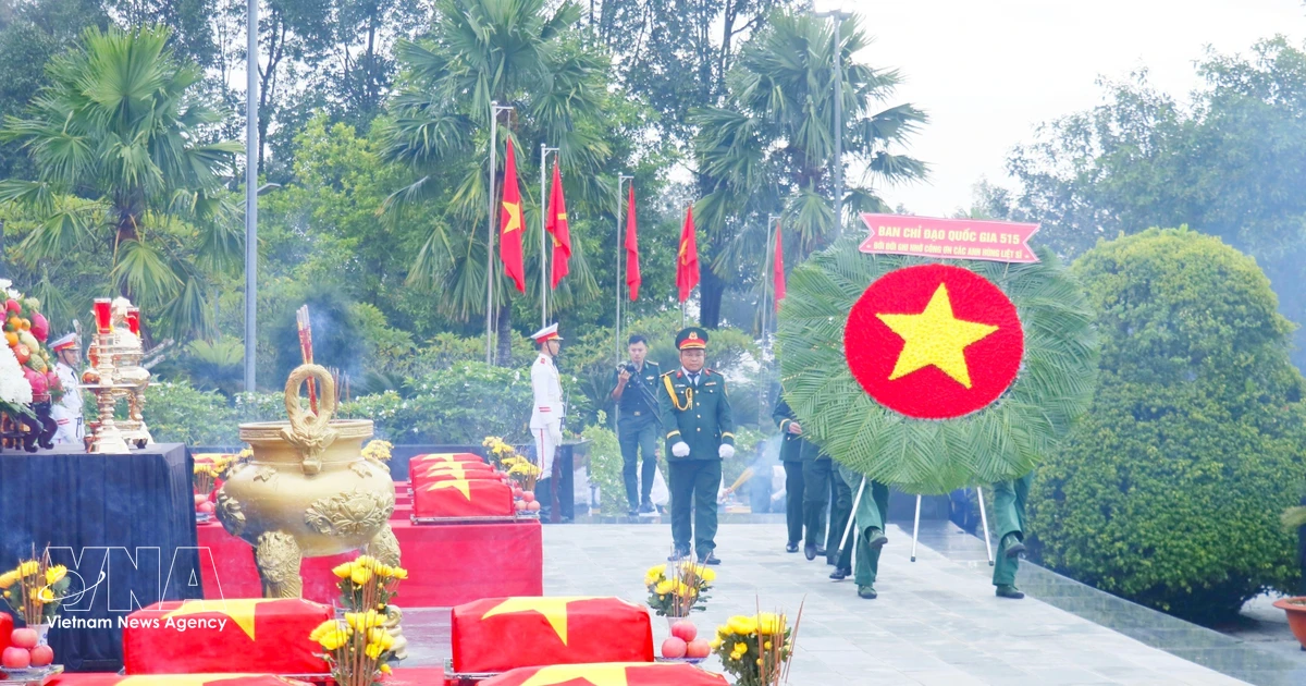 Nghe An repatriates remains of 72 volunteer soldiers, experts from Laos