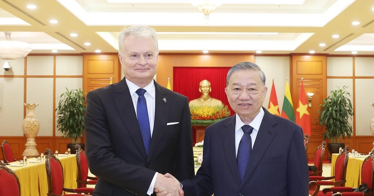 Vietnam wants to develop relations with Lithuania: Party chief