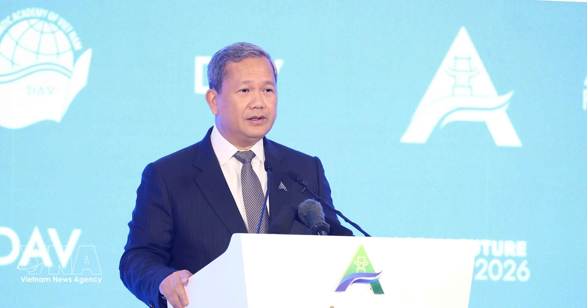 Cambodian PM wraps up official visit to Vietnam, attendance at AFF 2026