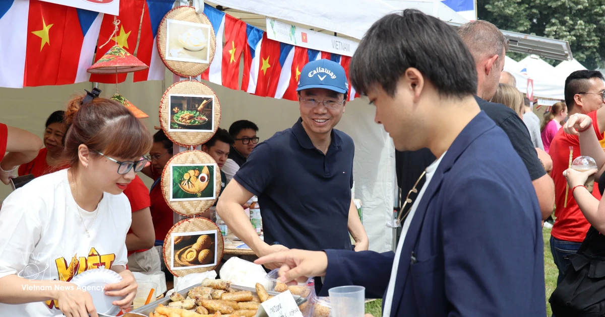 Vietnamese culture, cuisine leave lasting impression in Czech Republic