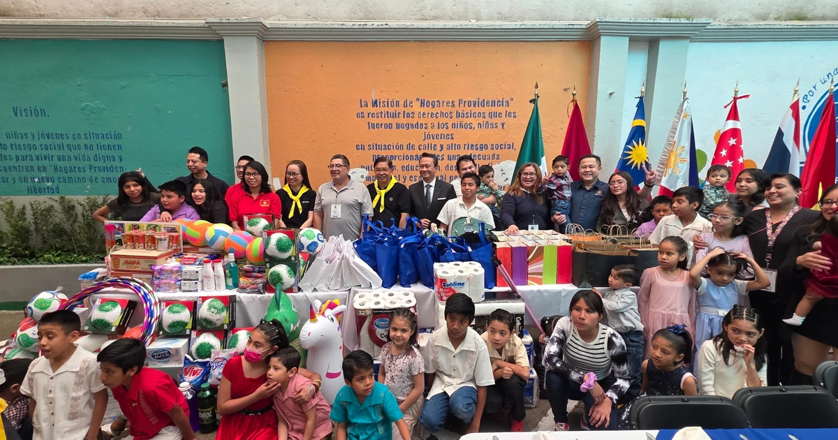 ASEAN diplomats in Mexico support children in need