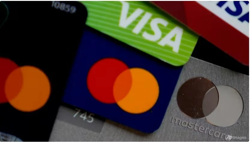 Unpaid credit card balances in Singapore hit record high in 10 years